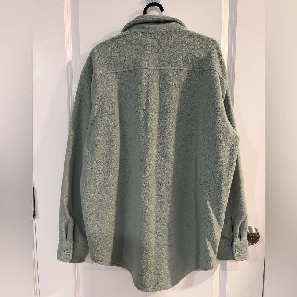 Aritzia TNA Polar Button-Up Fleece Shirt Jacket - #5 - Picture 2 of 7